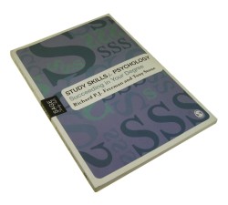 Study Skills of Psychology Succeeding in Your Degree Freeman Richard P. J. Stone Tony (2006)