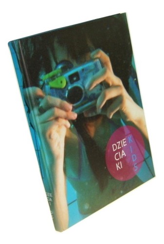 Dzieciaki Kids [proj. graf. albumu Piotr Duma Tomek Niewiadomski]