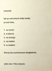 Plakat z wierszem pt. Spacer autorstwa Yoko Ono z 1964 r. [data druku: ca 2015]
