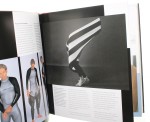 Sportstech Revolutionary Fabrics Fashion and Design [Rewolucyjne tkaniny Moda i design] O'Mahony Marie et al. (2002)