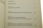Instytucje totalne O pacjentach szpitali psychiatrycznych i mieszkańcach innych instytucji totalnych Erving Goffman [2011]