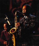 [bez tytułu, saksofonista] fotografia Marek Karewicz [vintage print / ca 1990]