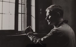 Zerwany most [Tadeusz Łomnicki] reż. Jerzy Passendorfer [fotografia filmowa]