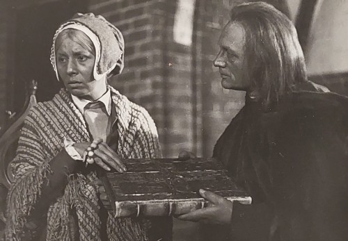 Kopernik [w rolach głównych Andrzej Kopiczyński Czesław Wołłejko] reż. Ewa Petelska, Czesław Petelski [fotografia filmowa]