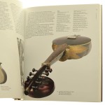 Gloire des princes, louange des dieux Gloire des princes, louange des dieux Patrimoine musical de l' Hindoustan du XIV au XX siecle [Chwała książąt, chwała bogów Dziedzictwo muzyczne Indii od XIV do XX wieku] Joep Bor [2003]