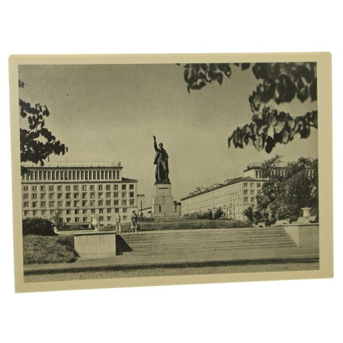 Leningrad [Petersburg] Shchemilovka. Statue of Volodarsky [pocztówka / 1965]