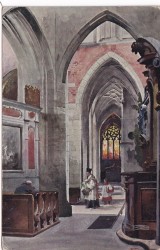 Kraków Boczna nawa z widokiem na kaplicę Królowej Zofii [pocztówka / przed 1919]