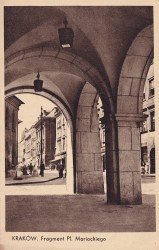 Kraków Fragment Placu Mariackiego [pocztówka / przed 1939]