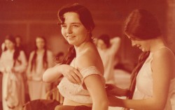 Pensja pani Latter reż. Stanisław Różewicz [fotografia filmowa / ca 1983] 