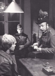 Lekcja martwego języka [Olgierd Łukaszewicz] reż. Janusz Majewski [fotografia filmowa / ca 1979]