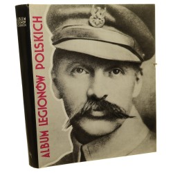 Album Legjonów Polskich Pod protektoratem szefa Wojskowego Biura Historycznego generała Juljana Stachiewicza; tekst Wacław Lipiński; materjał fotograficzny Eugenjusz Quirini; oprac. graf. Anatol Girs i Bolesław Barcz (1933 - reprint - 1989)