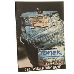  "Człowiek, który idzie" ze zdjęciami Czesława Czaplińskiego, w wersji polsko-angielskiej Kawiak Tomek [2001]