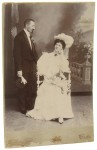 Portret-Jozefa-Antoniego-Ligockiego-ur.-1843-herbu-Jastrzebiec-z-zona-Katarzyna-Kozlowska-Fotografia-na-tekturce--albumin-Kalisz-ca-1880-W.-Makowiecki.jpg