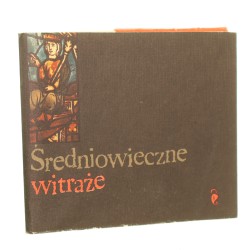 Średniowieczne witraże obwolutę projektował Janusz Stanny [1972]