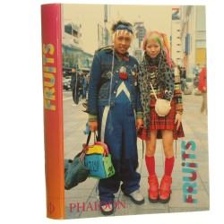 Fruits Foreword and photographs by Shoichi Aoki (2003)