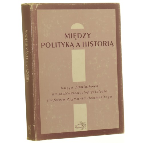 między a polityką i historią (1).JPG