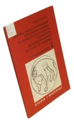 Badania składu mineralnego sztucznego kamienia w XIV-wiecznych rzeźbach i elementach architektonicznych na zamku w Malborku Brochwicz Zbigniew [1984]
